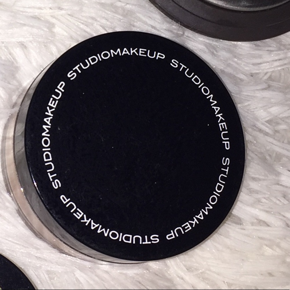 Studio Makeup Blush